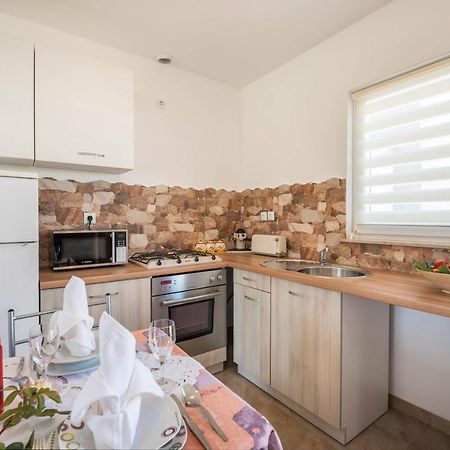 Apartment Radeki Glavica 112B Loborika Εξωτερικό φωτογραφία