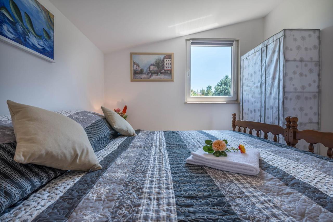 Apartment Radeki Glavica 112B Loborika Εξωτερικό φωτογραφία