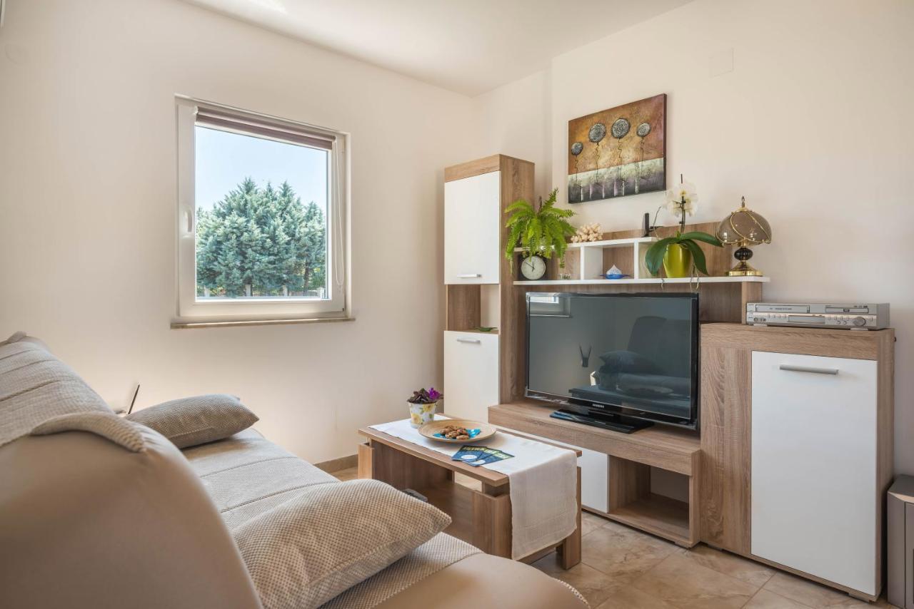 Apartment Radeki Glavica 112B Loborika Εξωτερικό φωτογραφία